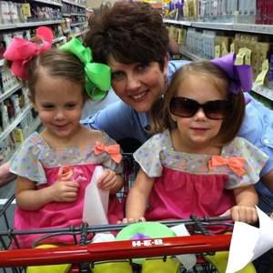 Meet your Posher, Kim